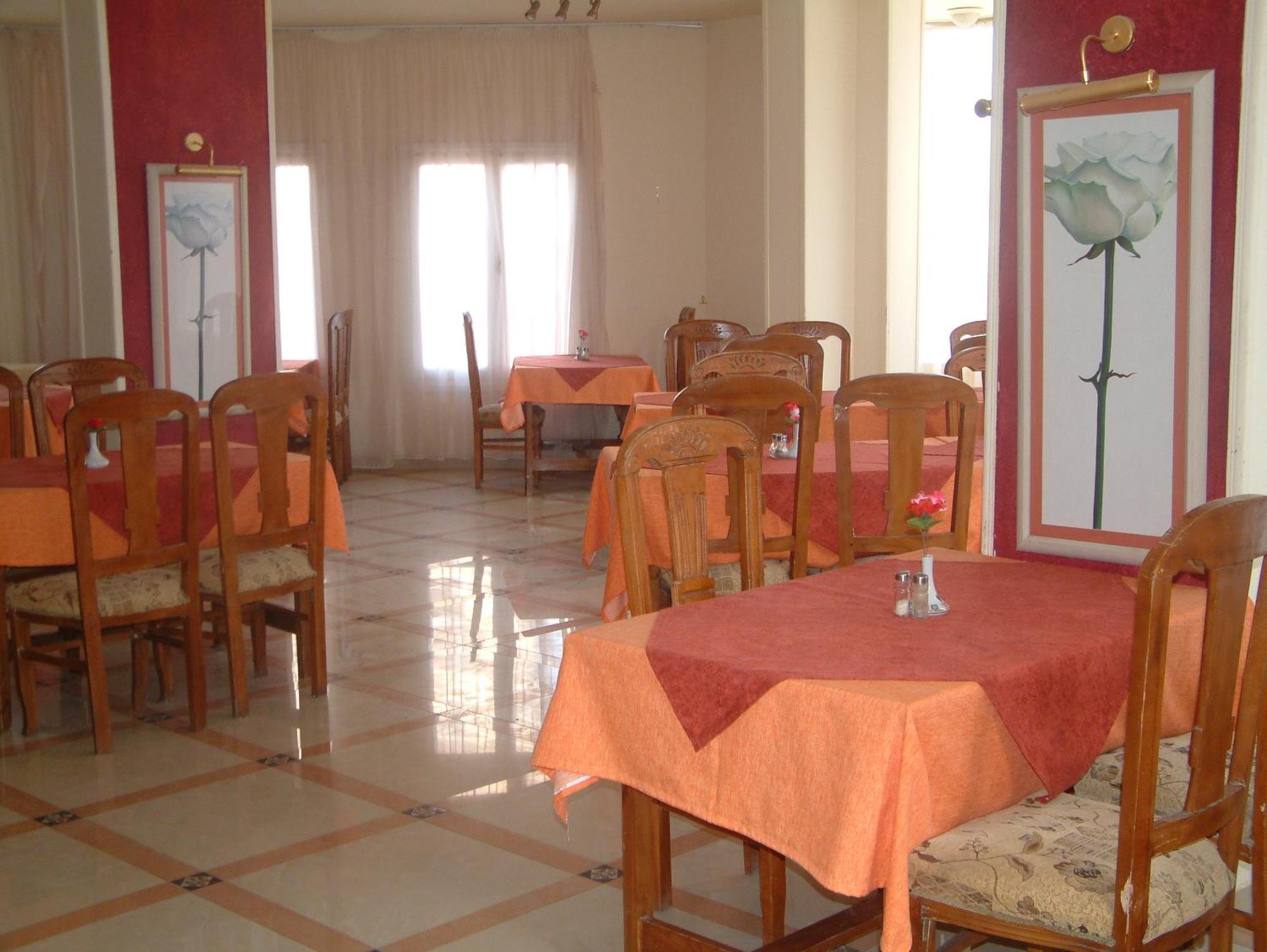Diana Hotel Hurghada Bagian luar foto